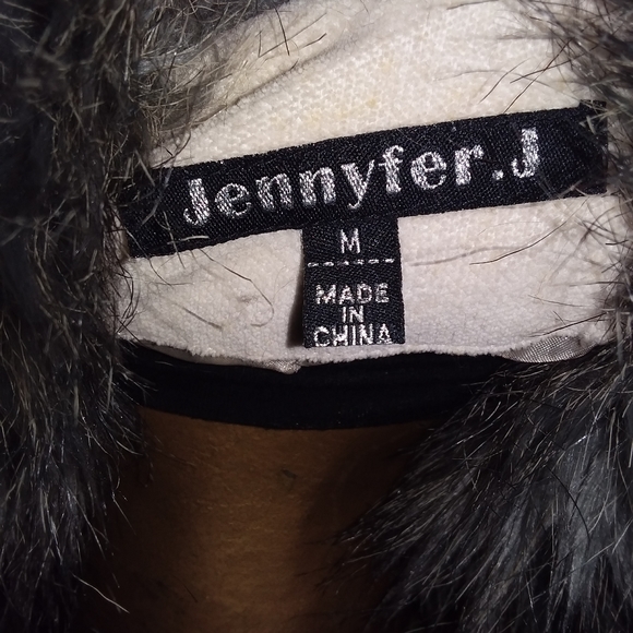 Cream corduroy gray fur jacket with military style - Picture 4 of 7